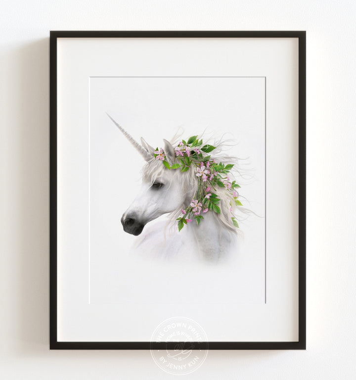 Unicorn with Flower Crown Vignette